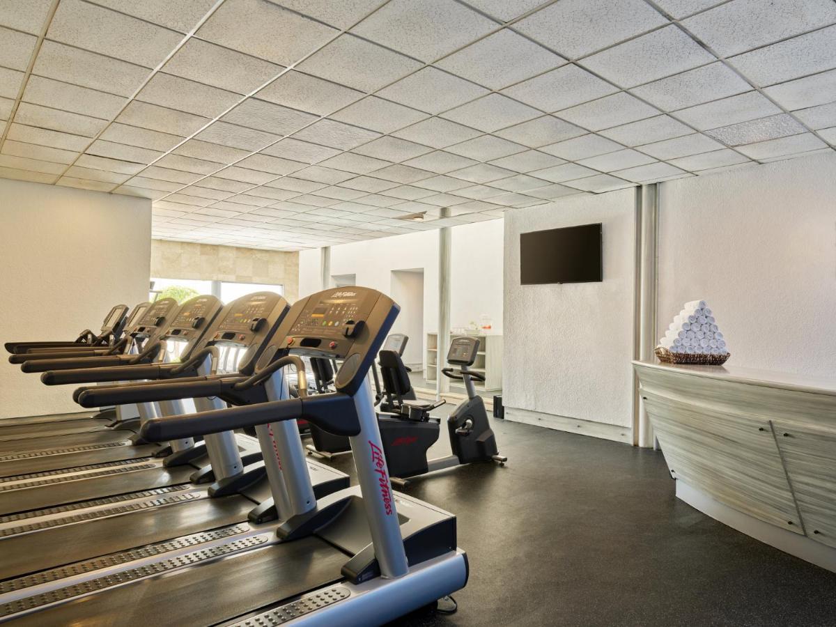 피에스타 아메리카나 레포르마 호텔 멕시코 시 외부 사진 The gym at the hotel