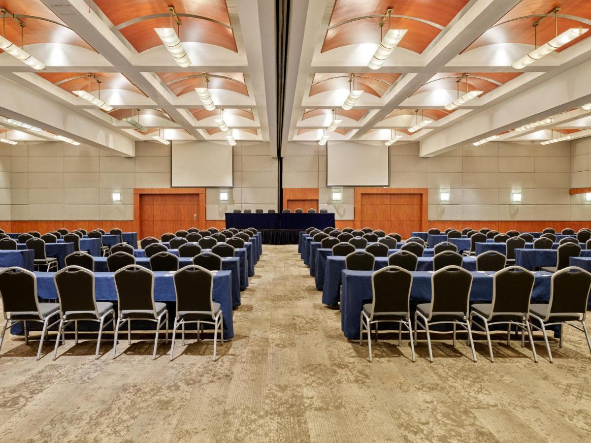 피에스타 아메리카나 레포르마 호텔 멕시코 시 외부 사진 The International Conference Centre