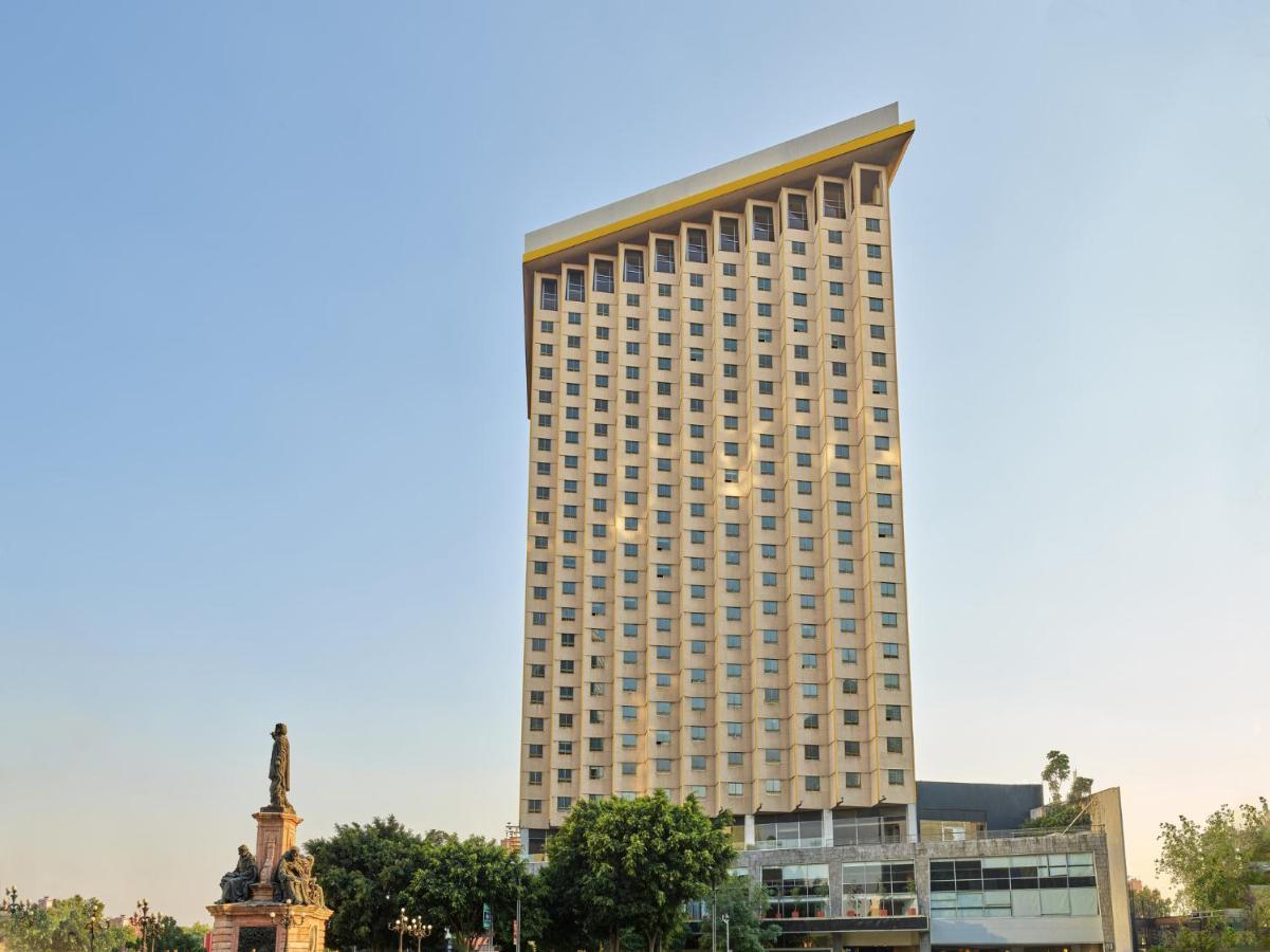 피에스타 아메리카나 레포르마 호텔 멕시코 시 외부 사진 The hotel in 2014
