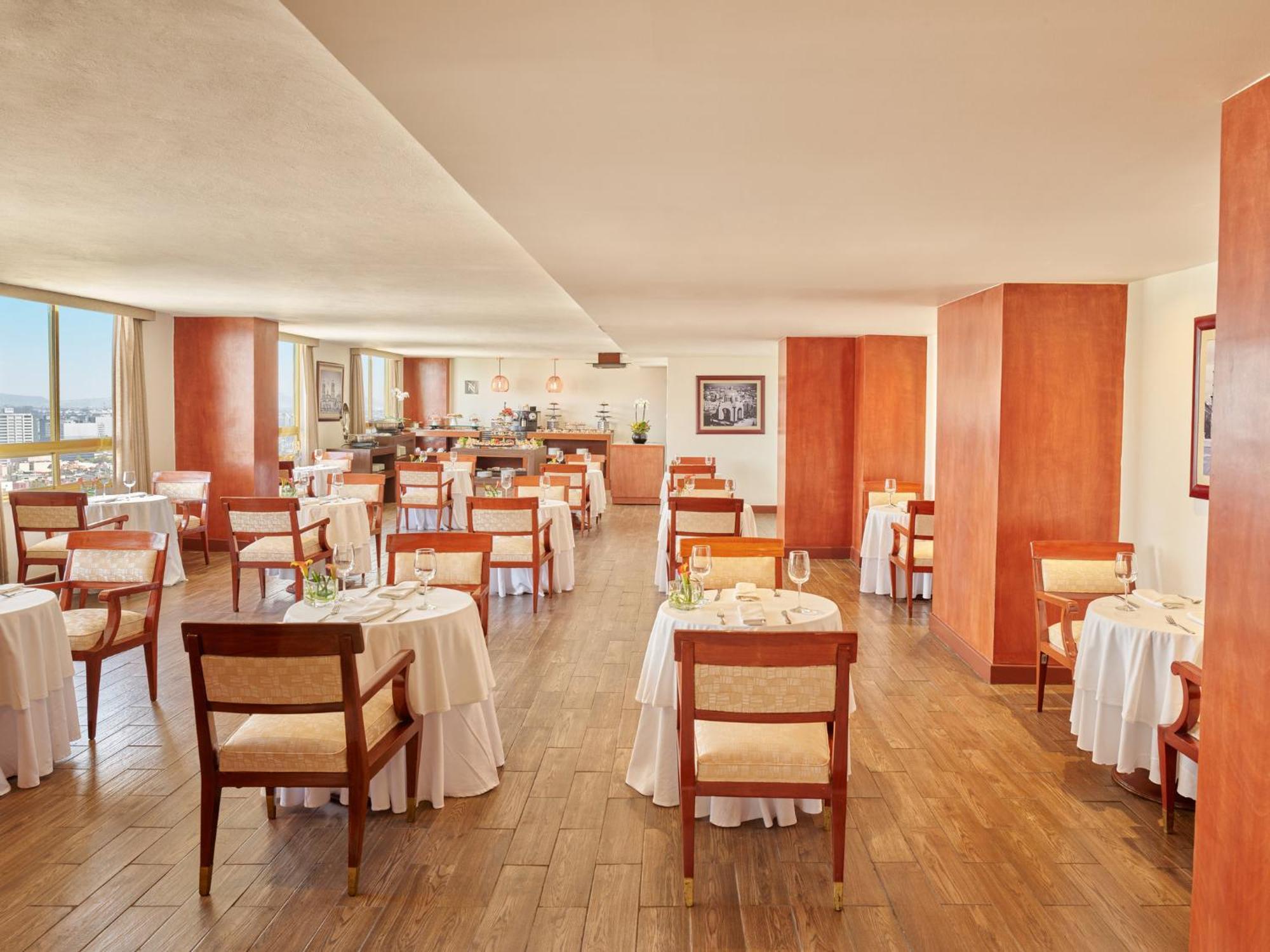 피에스타 아메리카나 레포르마 호텔 멕시코 시 외부 사진 The restaurant